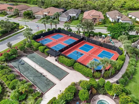 8725 Amaretto Avenue Sarasota FL 34238