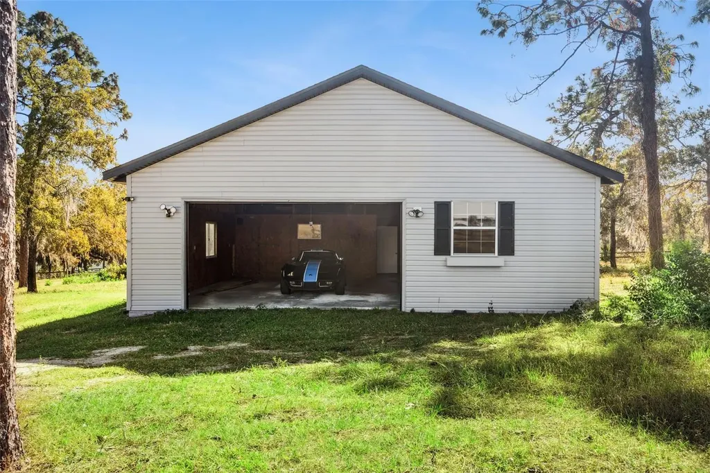 4432 Marion County Road Weirsdale FL 32195