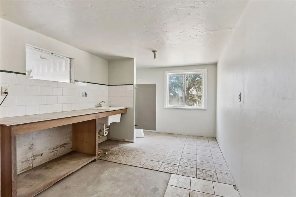 4432 Marion County Road Weirsdale FL 32195