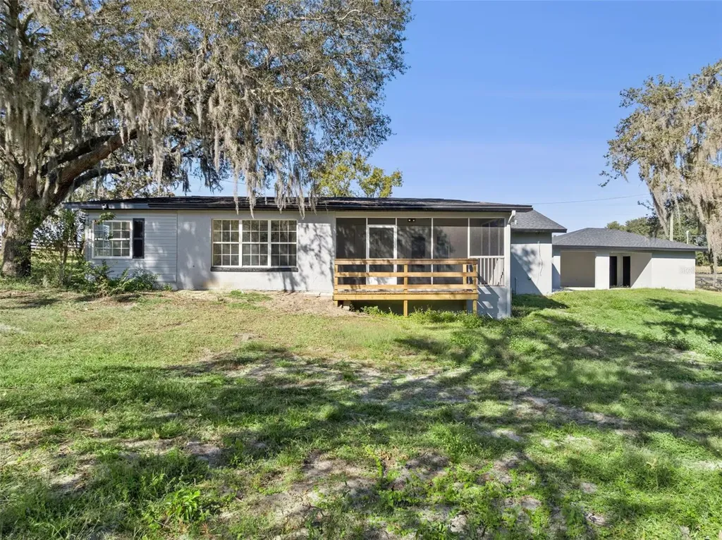 4432 Marion County Road Weirsdale FL 32195