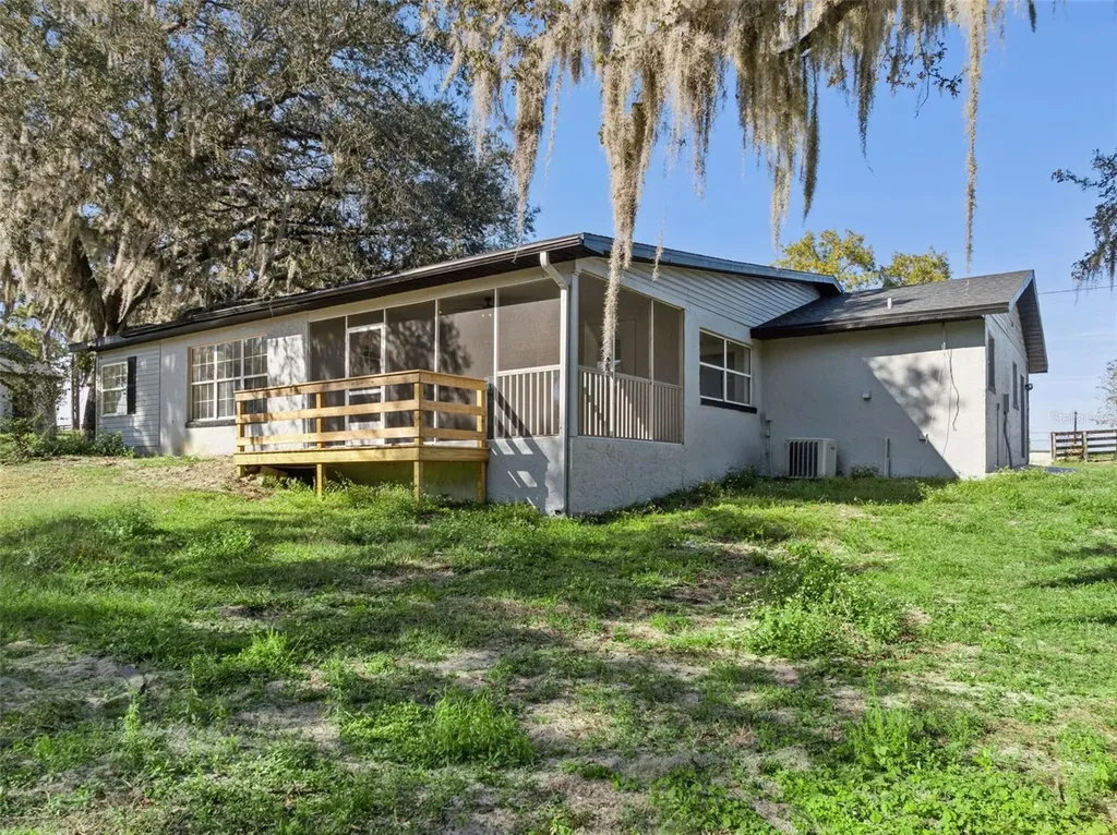 4432 Marion County Road Weirsdale FL 32195