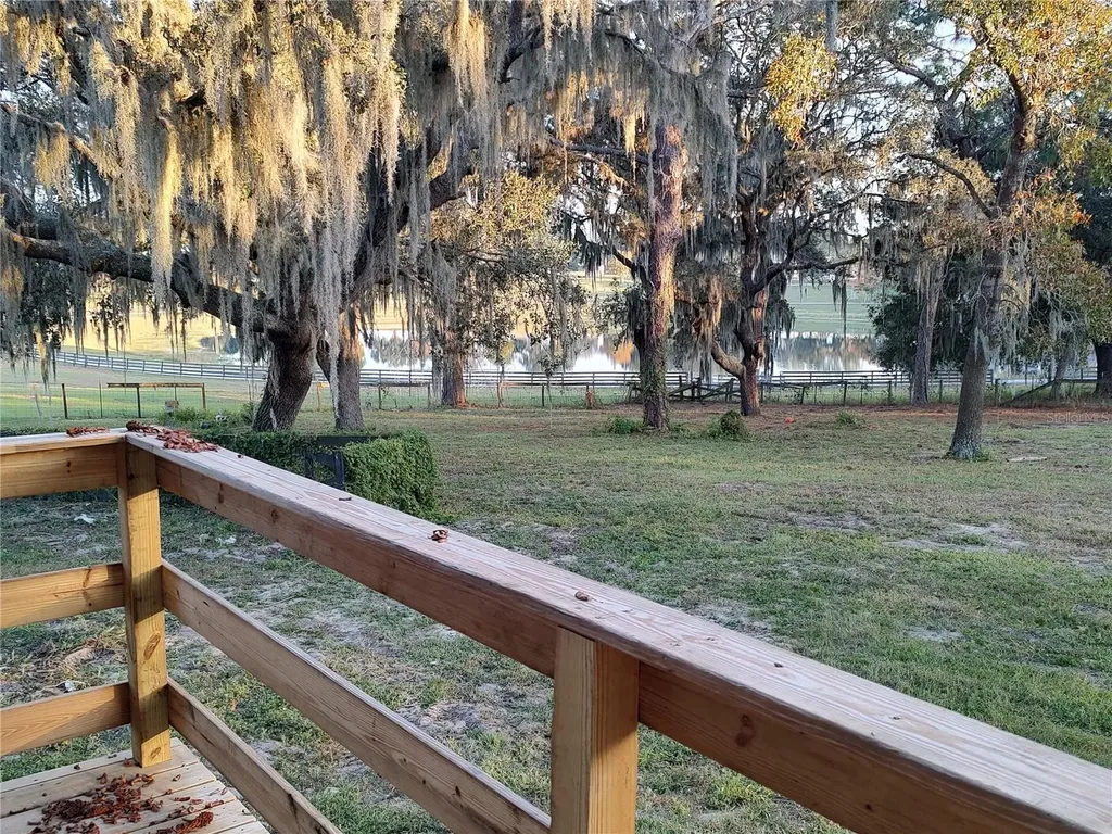 4432 Marion County Road Weirsdale FL 32195