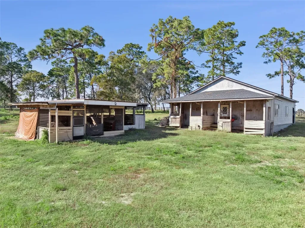 4432 Marion County Road Weirsdale FL 32195