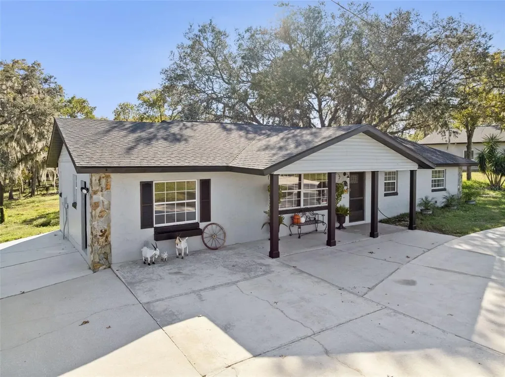 4432 Marion County Road Weirsdale FL 32195