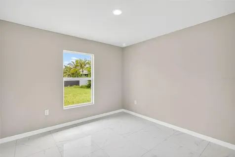 2804 64th Street W Lehigh Acres FL 33971