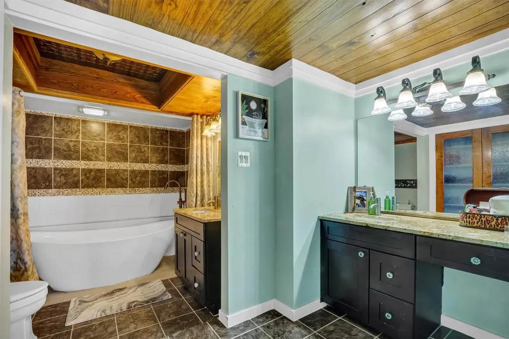 21 Casarena Court Winter Haven FL 33881