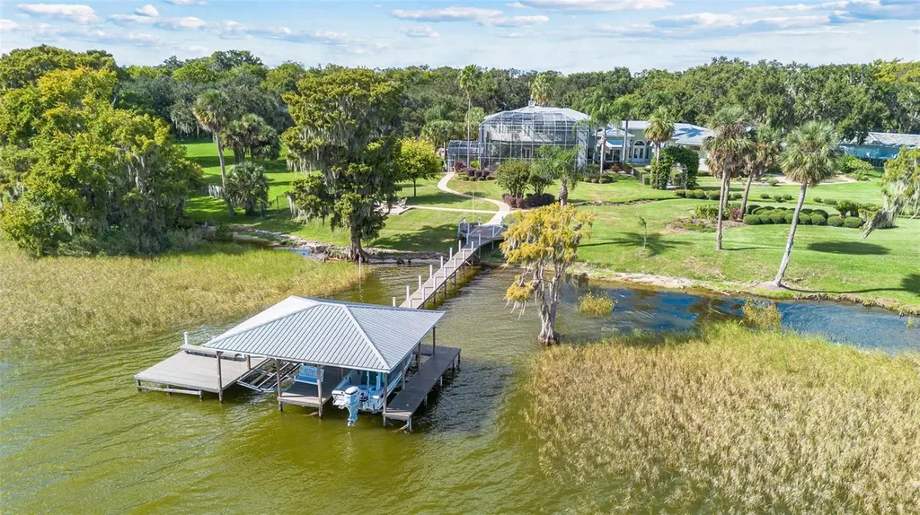 30215 Redtree Drive Leesburg FL 34748