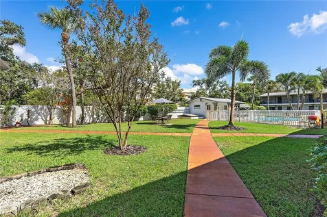 6266 1st Avenue S St Petersburg FL 33707