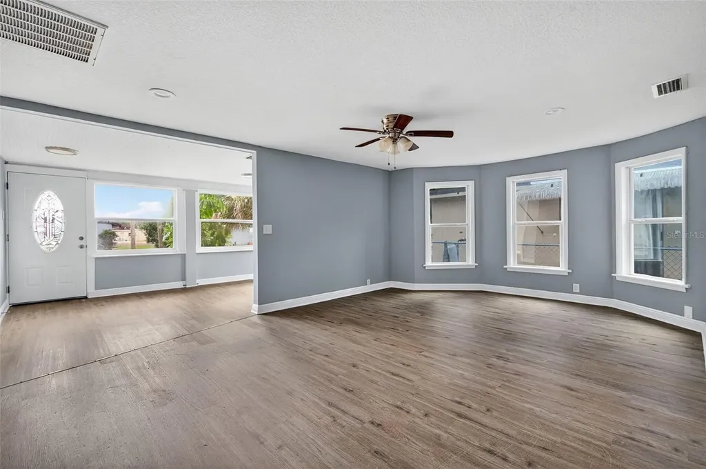 5801 Virginia Avenue New Port Richey FL 34652
