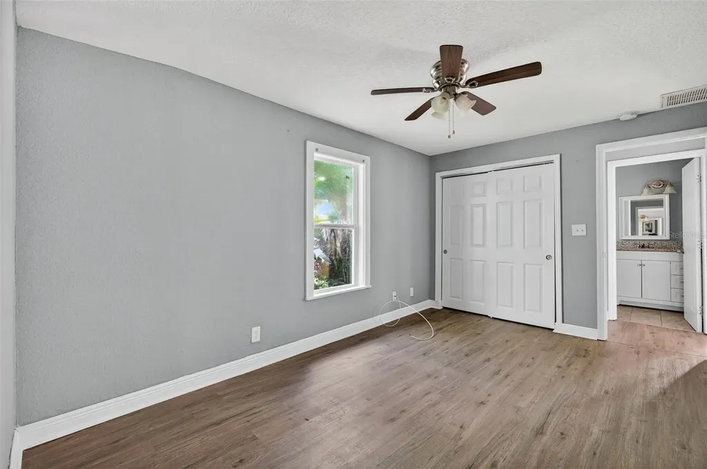 5801 Virginia Avenue New Port Richey FL 34652