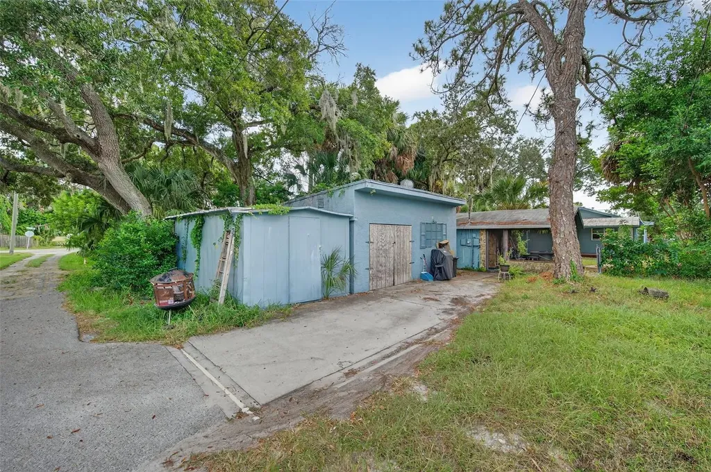 5801 Virginia Avenue New Port Richey FL 34652