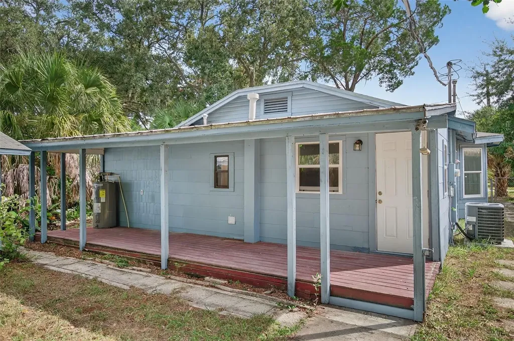 5801 Virginia Avenue New Port Richey FL 34652