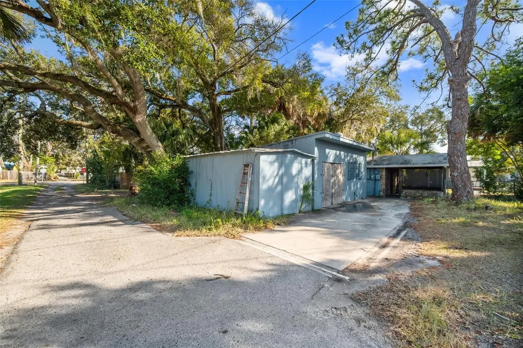 5801 Virginia Avenue New Port Richey FL 34652