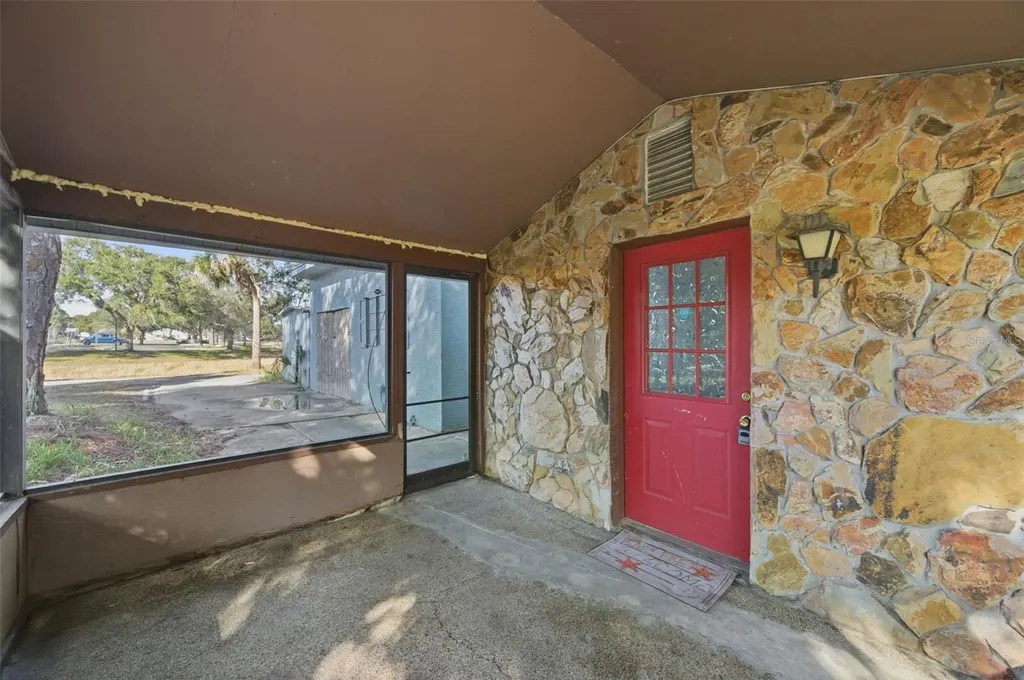 5801 Virginia Avenue New Port Richey FL 34652