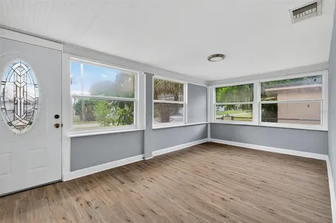5801 Virginia Avenue New Port Richey FL 34652
