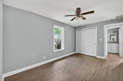 5801 Virginia Avenue New Port Richey FL 34652