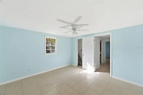 5801 Virginia Avenue New Port Richey FL 34652