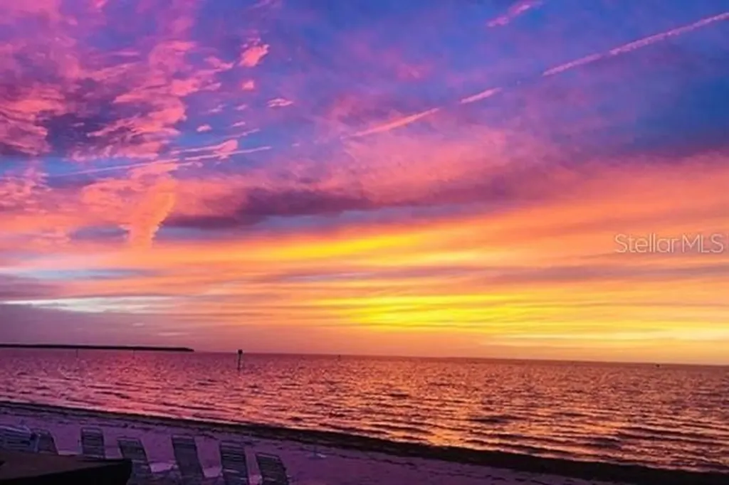 611 Destiny Drive Ruskin FL 33570