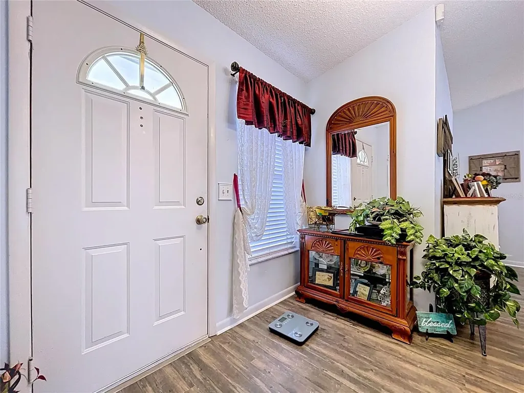 2137 Grand Cypress Drive Lakeland FL 33810