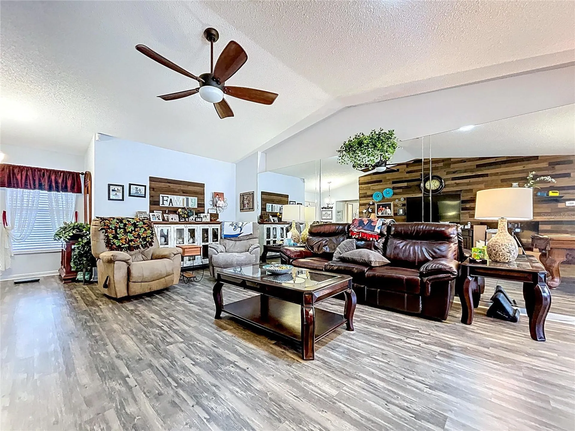 2137 Grand Cypress Drive Lakeland FL 33810