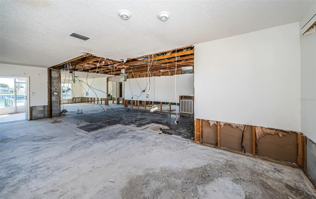 755 Capri Boulevard Treasure Island FL 33706