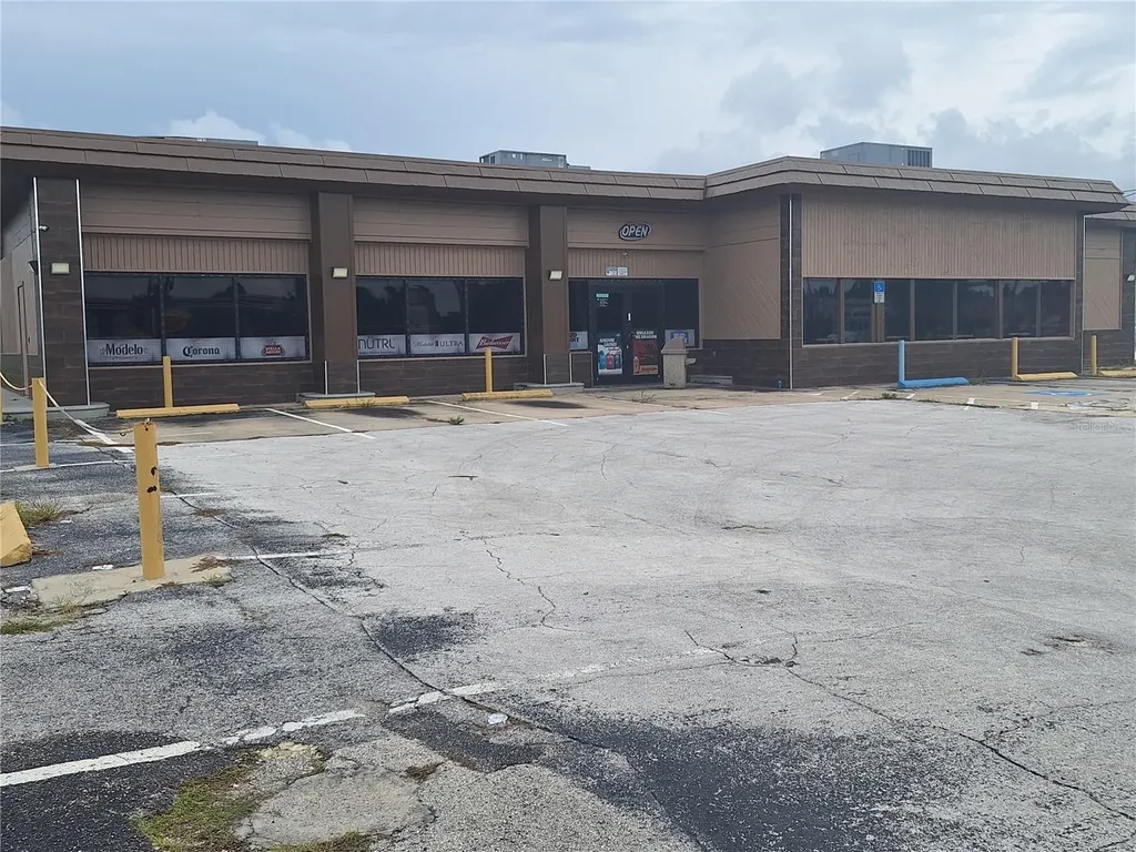 1128 Alternate Highway 19 Holiday FL 34691