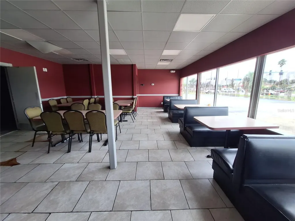 1128 Alternate Highway 19 Holiday FL 34691