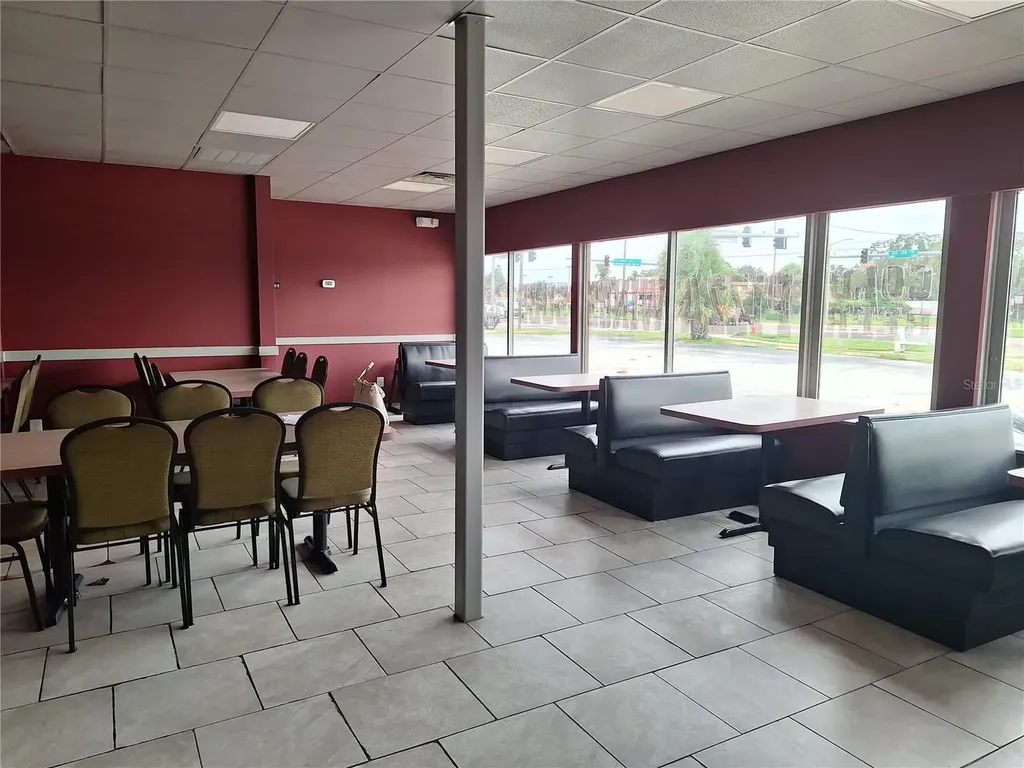 1128 Alternate Highway 19 Holiday FL 34691