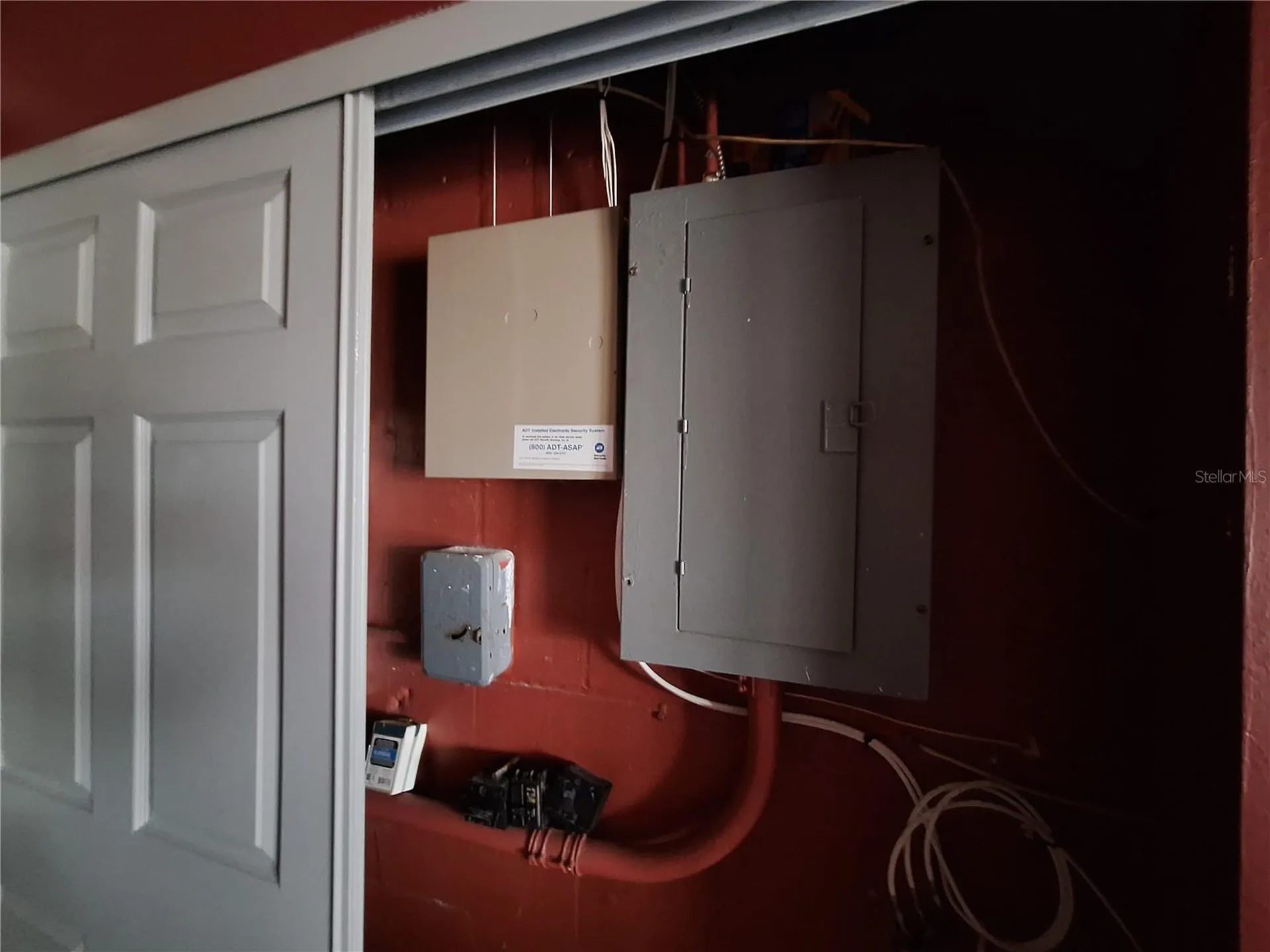 1128 Alternate Highway 19 Holiday FL 34691