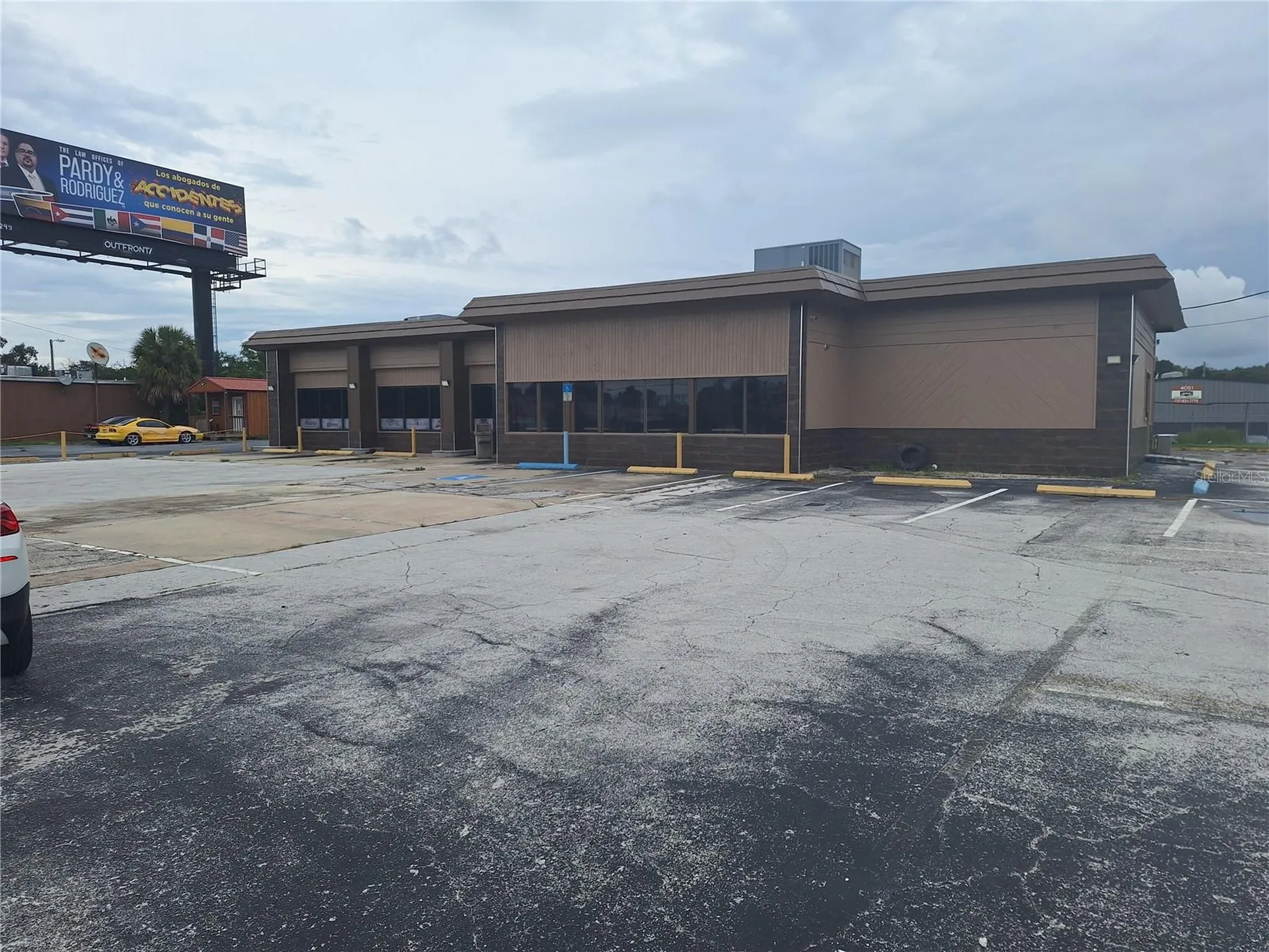 1128 Alternate Highway 19 Holiday FL 34691