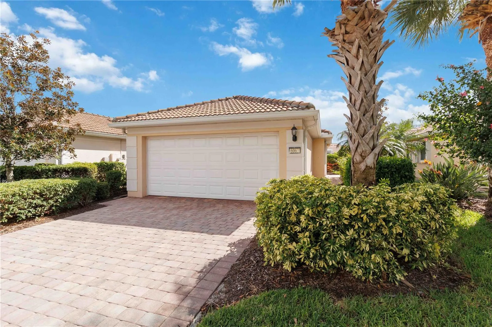 Sarasota FL, 6063 Benevento Drive