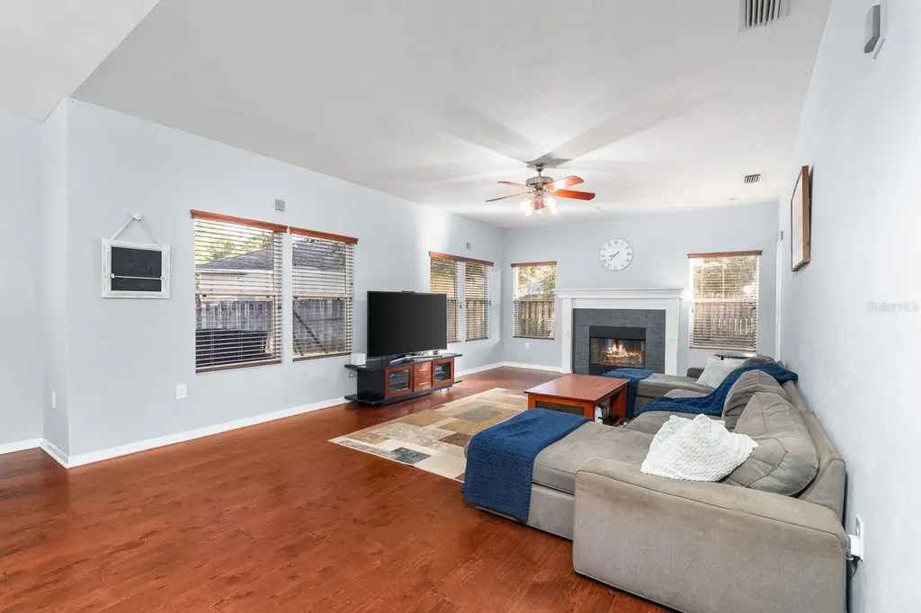 2587 NW 94th Drive Gainesville FL 32606