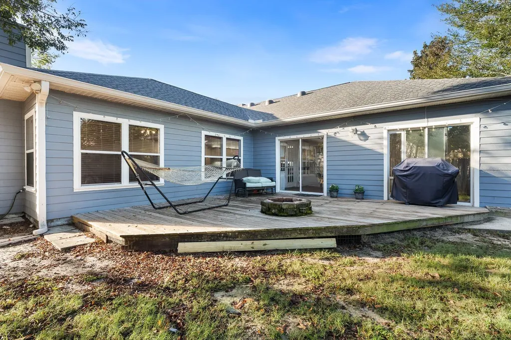 2587 NW 94th Drive Gainesville FL 32606