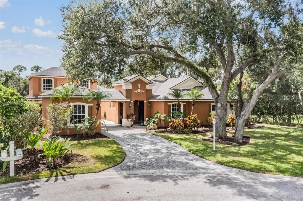 7900 Umbrella Pine Way Sarasota FL 34241