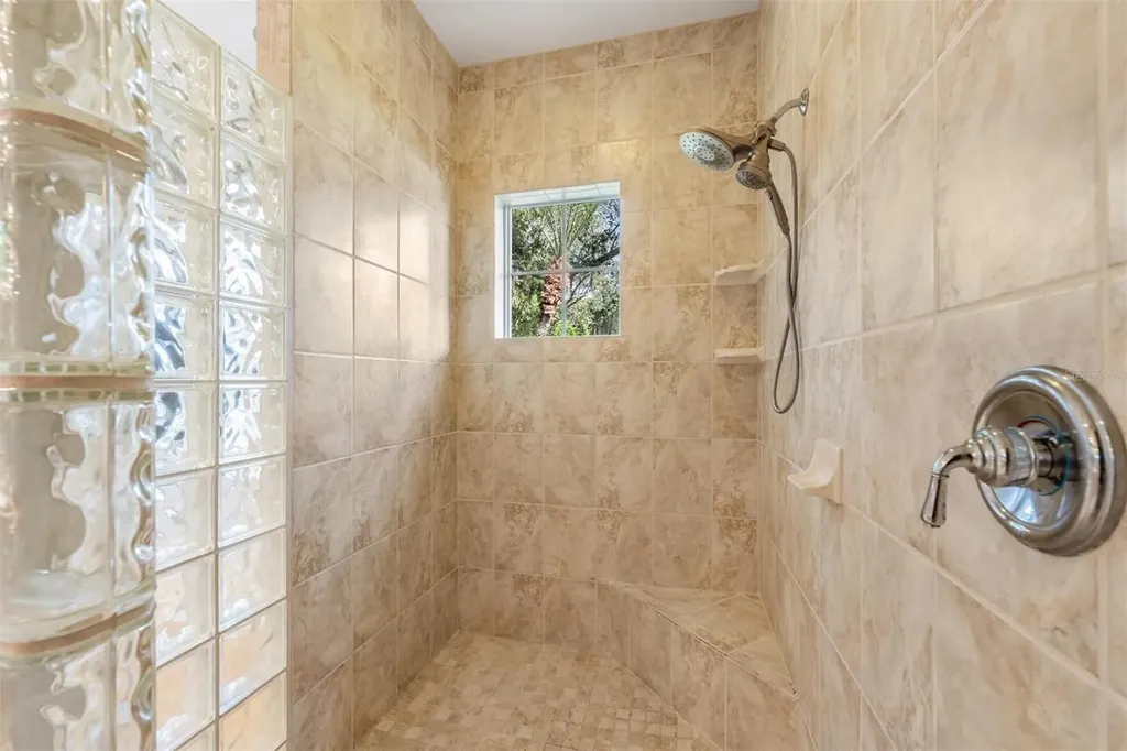 7900 Umbrella Pine Way Sarasota FL 34241