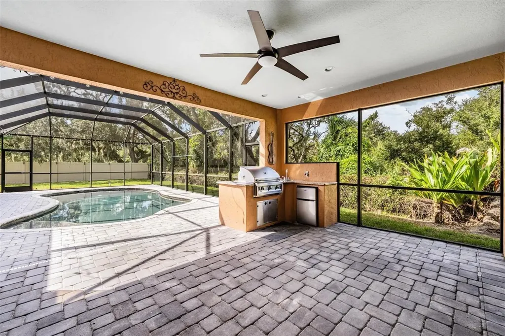 7900 Umbrella Pine Way Sarasota FL 34241