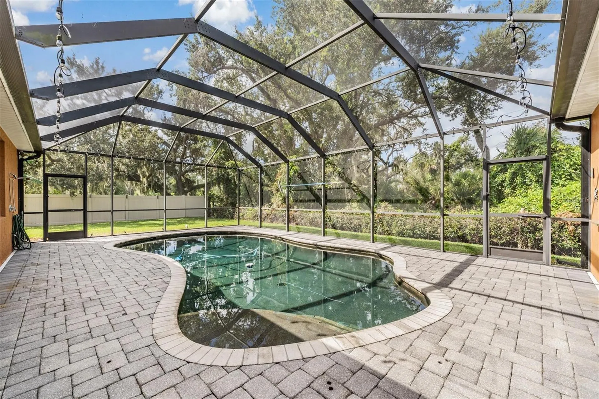 7900 Umbrella Pine Way Sarasota FL 34241