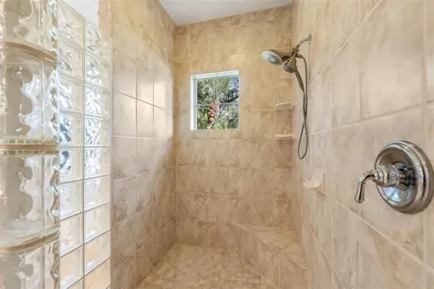 7900 Umbrella Pine Way Sarasota FL 34241