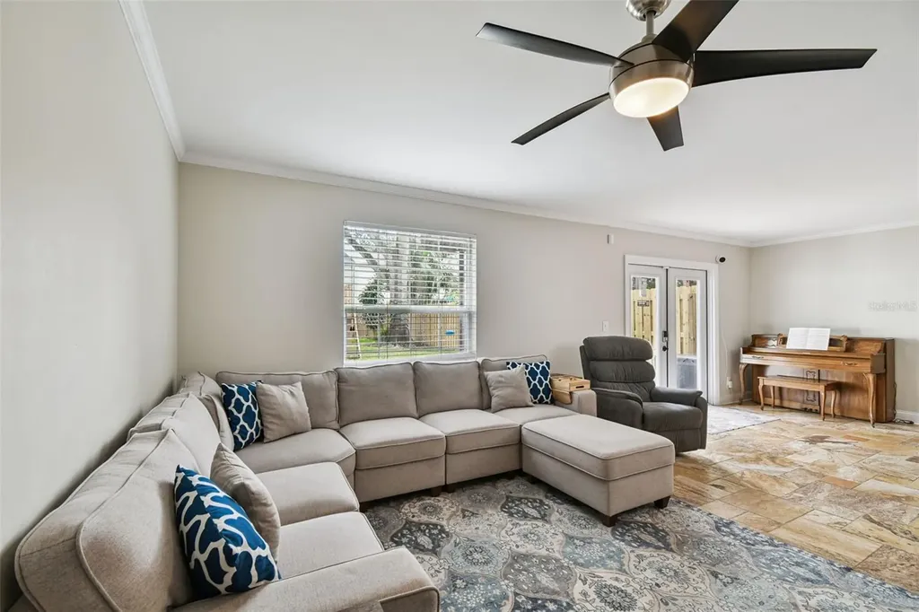 106 S Lauber Way Tampa FL 33609