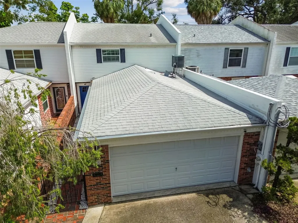 106 S Lauber Way Tampa FL 33609