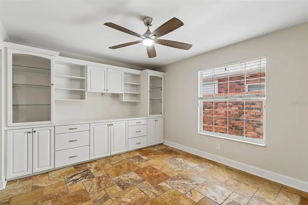 106 S Lauber Way Tampa FL 33609