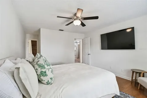 106 S Lauber Way Tampa FL 33609