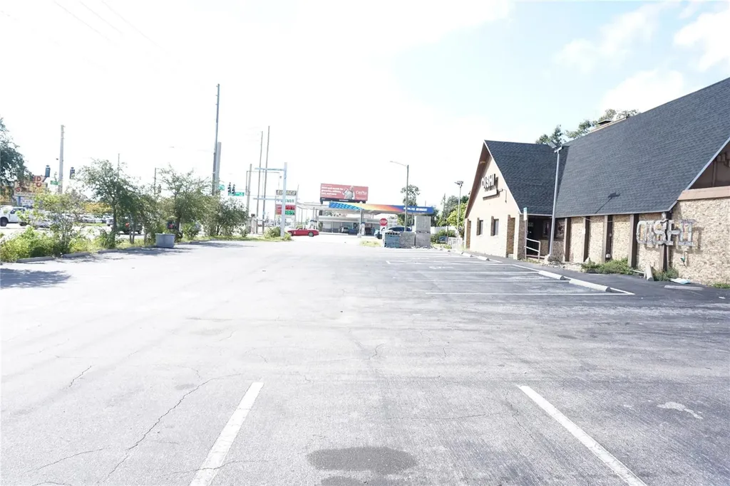 5800 34th Street N St Petersburg FL 33714