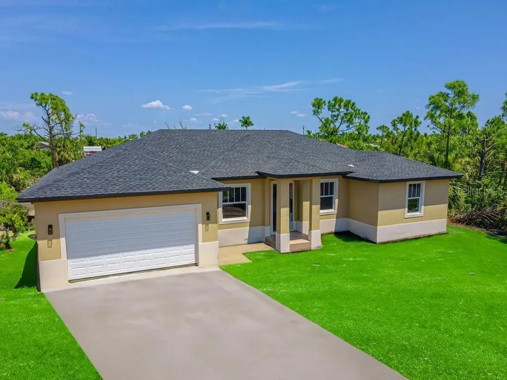 15261 Brainbridge Circle Port Charlotte FL 33981