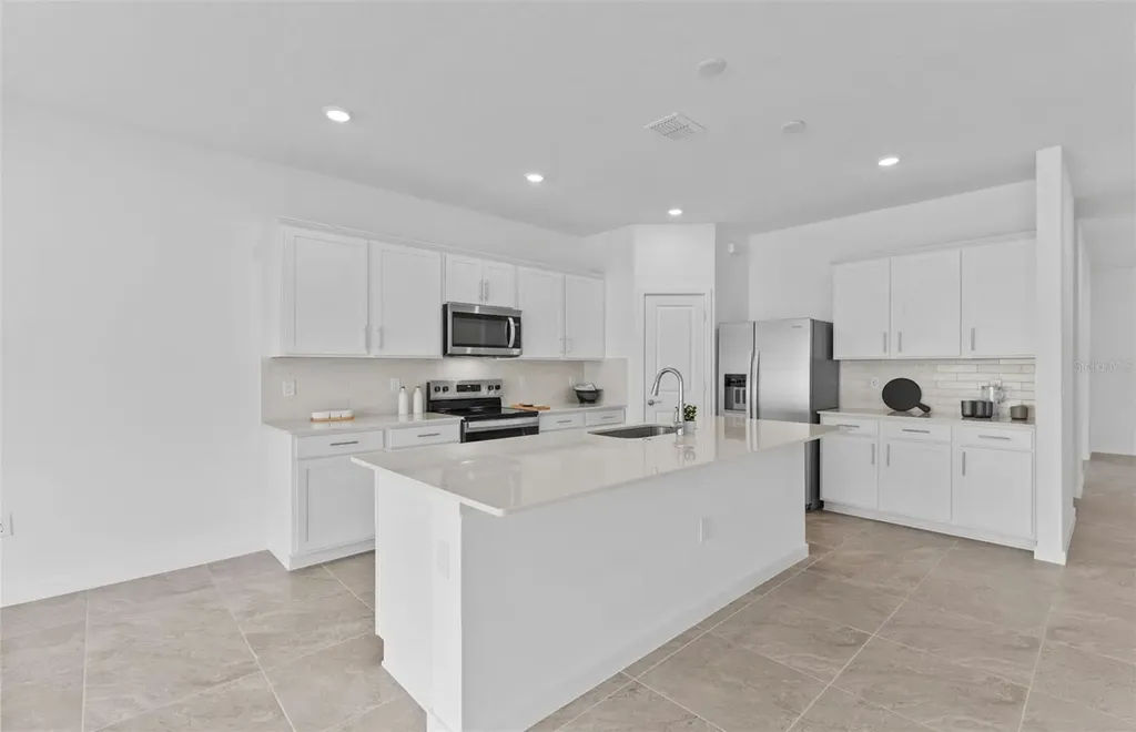 6909 SW 90th Place Ocala FL 34476