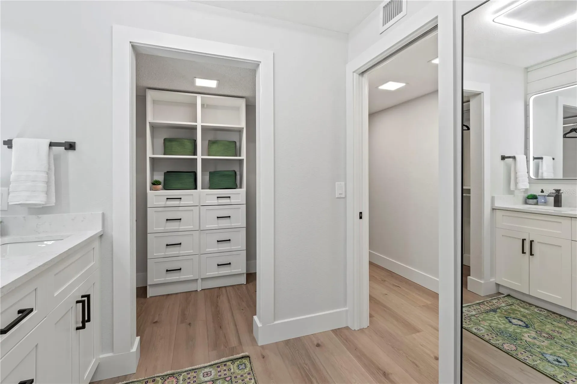 609 Bayport Way Longboat Key FL 34228
