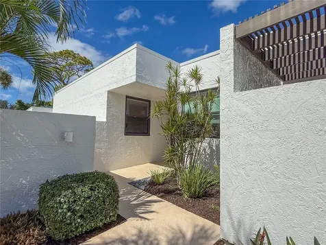 609 Bayport Way Longboat Key FL 34228