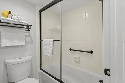 609 Bayport Way Longboat Key FL 34228