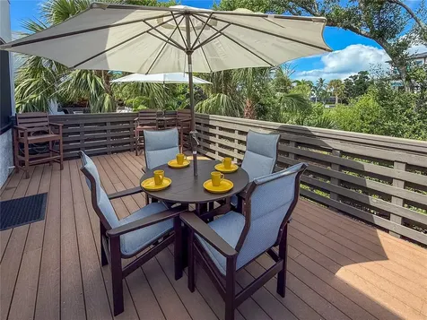 609 Bayport Way Longboat Key FL 34228