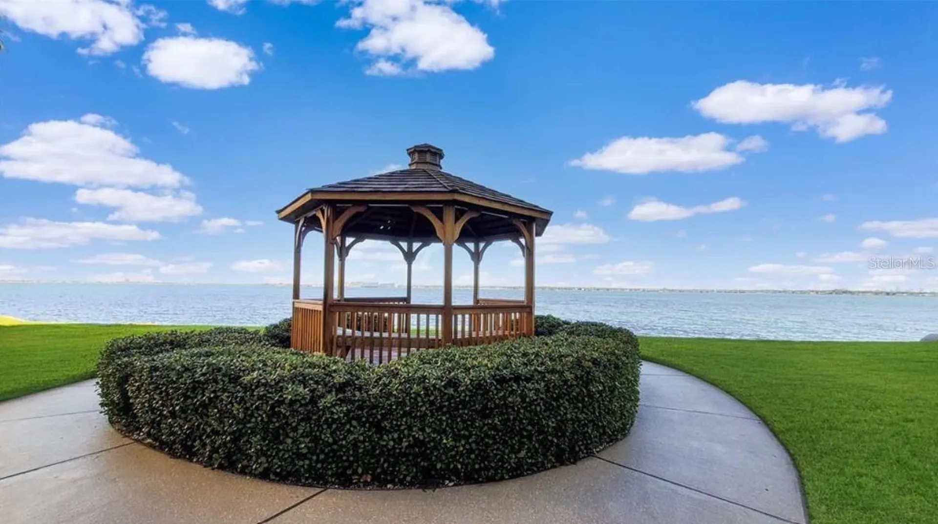 5532 Puerta Del Sol Boulevard S St Petersburg FL 33715